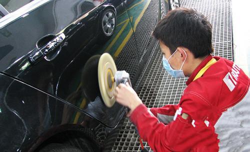 贺兰汽车喷漆报价多少